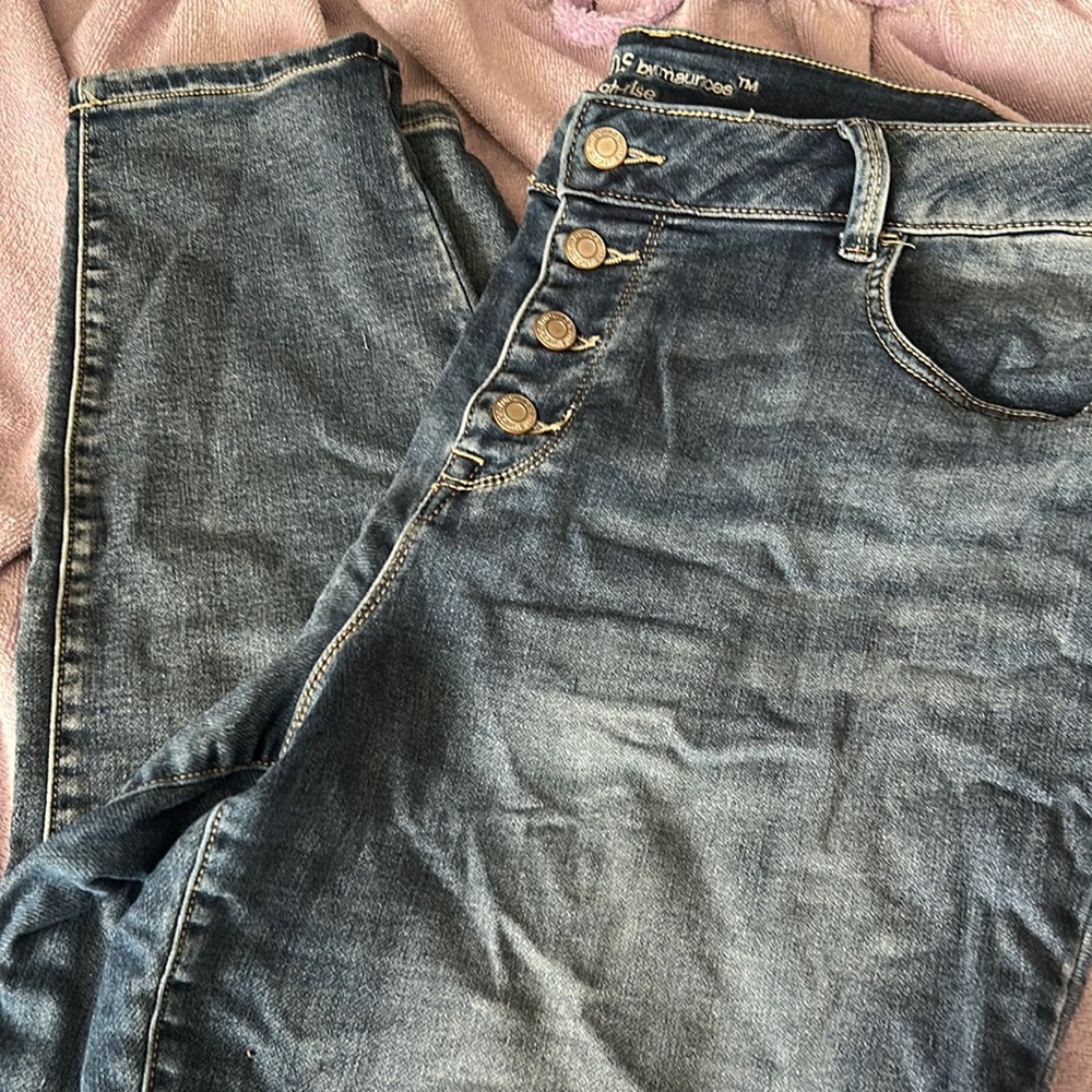 M jeans by Maurice’s. Skinny fit.